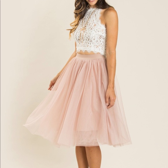 Esley Dresses & Skirts - Esley Tulle Midi Skirt! 💕